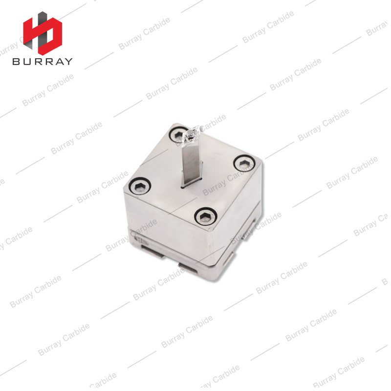 Customizable 3R Powder Metallurgy Mirror‑Polished Stamping Molding Die DCGT070201‑UM Cemented Carbide Turning Tool Die